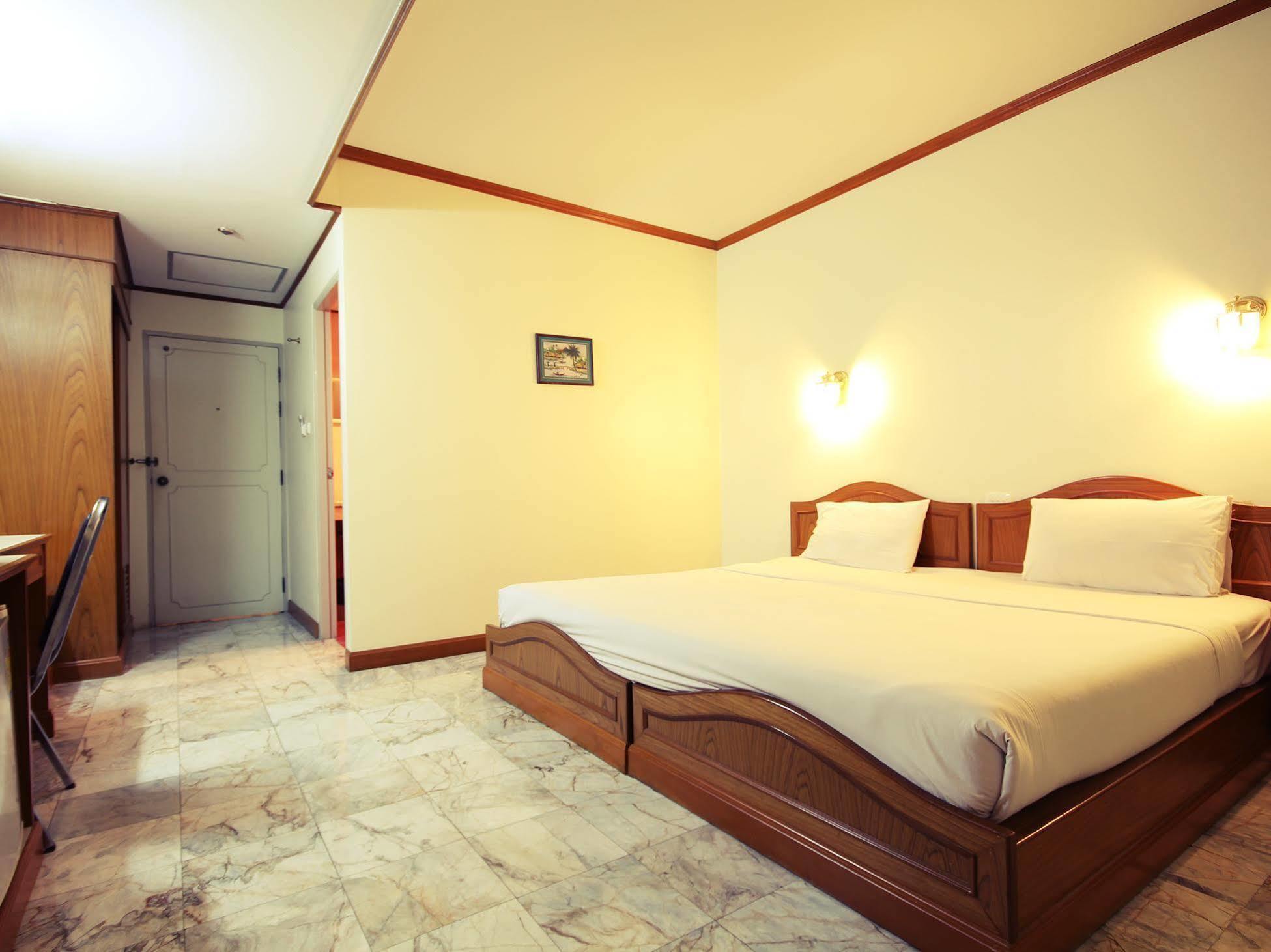 Ava Hotel Phitsanulok Exteriér fotografie